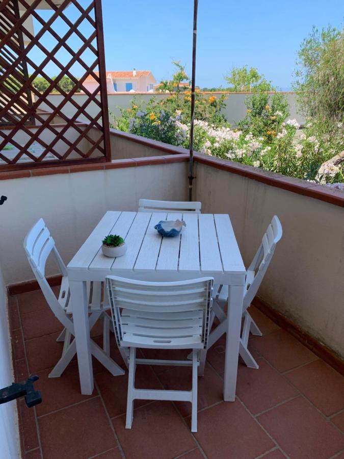 Una Finestra Sul Mare Calasetta Exterior photo